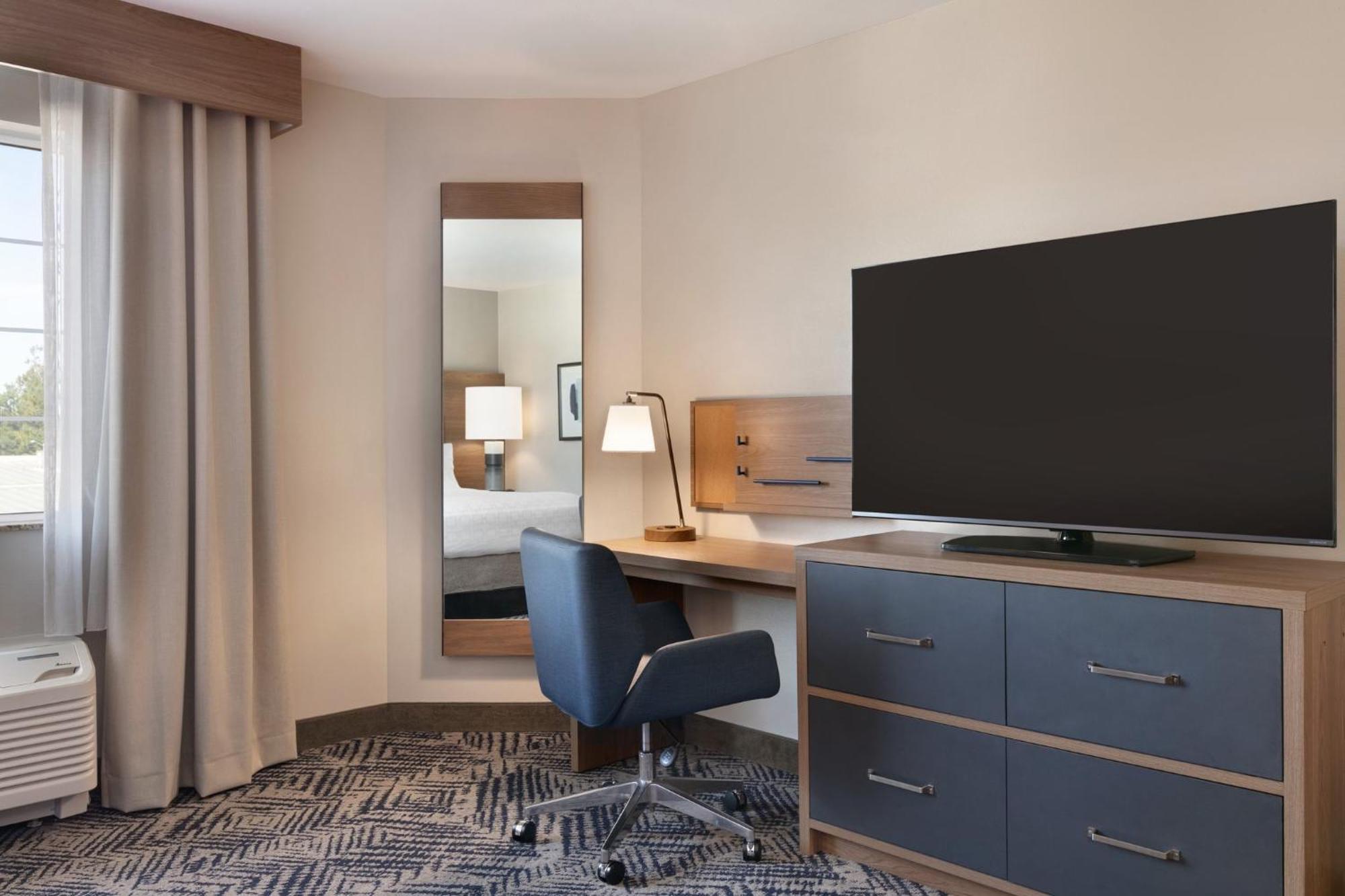 Candlewood Suites Harrisburg I-81 Hershey Area By Ihg Exterior foto